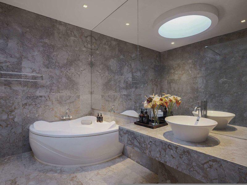 E4274E00137D329DDA0BCD4825A6F974