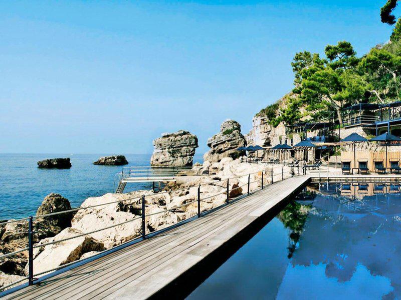 17CAA330659BF5E7BCDCDCF6F140D385