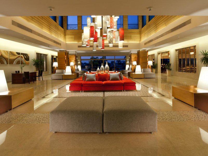 26F36020AB0AE0625054C4BBF507FBE9