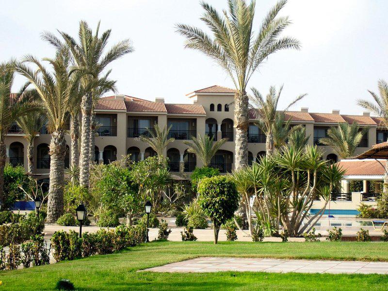 A135E8469E1316396FA9C7E344CA0DCE