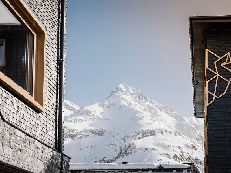 DADC78B79647AC593F2D00B64C0F9D6D