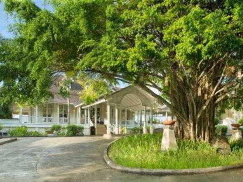 24D0F3A6E5F15B4D1CEE56CC82705D40