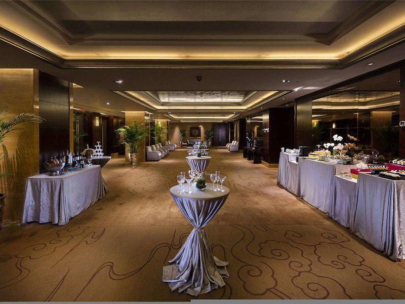 738E3ED8115BE2956FD156391DDF5EDA