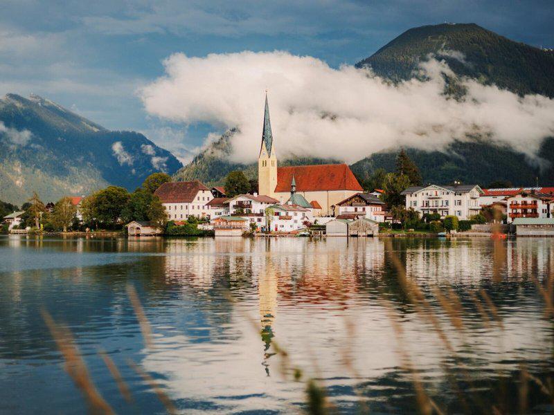 9B6D3AA86F384438DF47F60B90336041