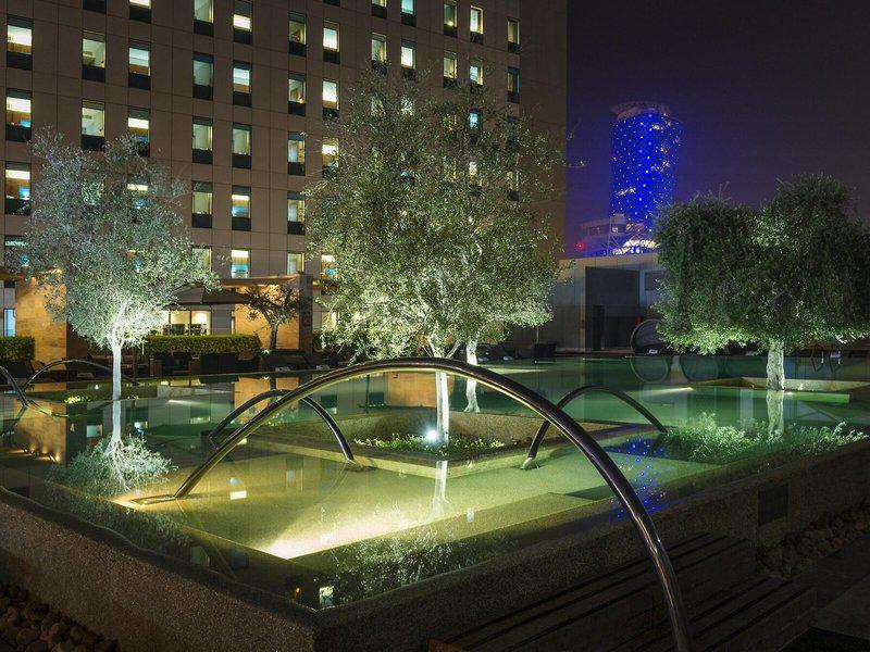 5BB9337D1E73207F000D89F2F3D5F809