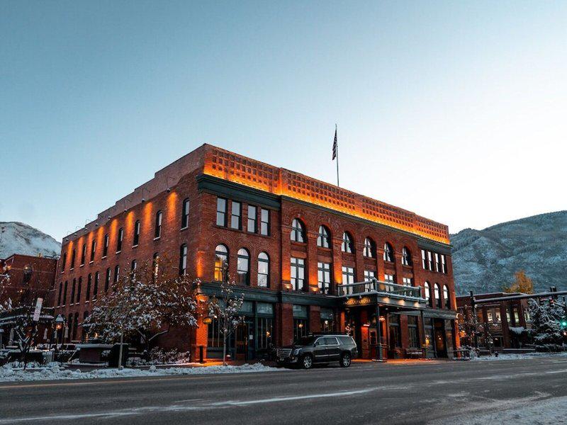 9D9695DFDA82F1A5C819CD8C3EAB3D2C