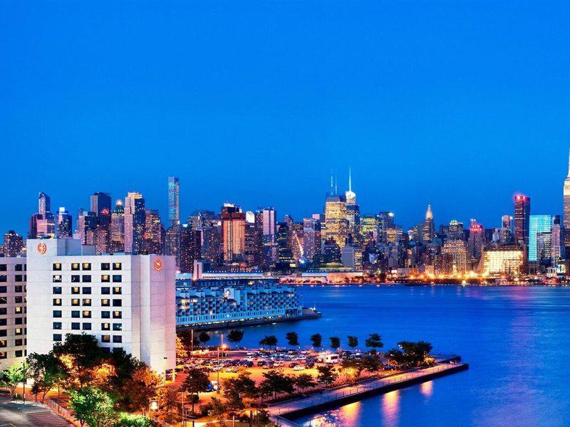 57F814012B549310E15E22CEADB6C548