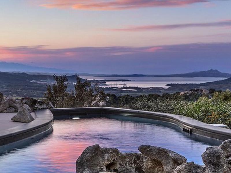 F07E6E622DD4DED3B47D62AE1232AE82