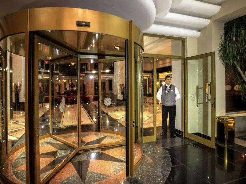 7EC065FA68F30CE9AA3A9B52350248AE