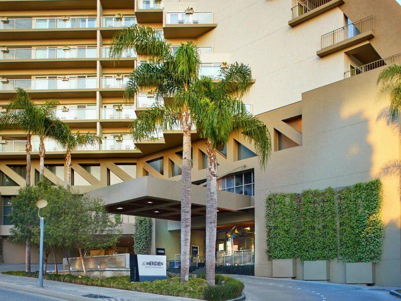 26D565903E1D49715852A94F262DC8FE