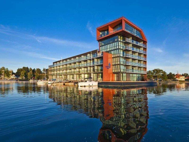 C8C398AA96C732A7D4A325F192AAE274