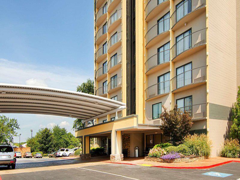 EEC557550662480C2B0B40811AC89D8F