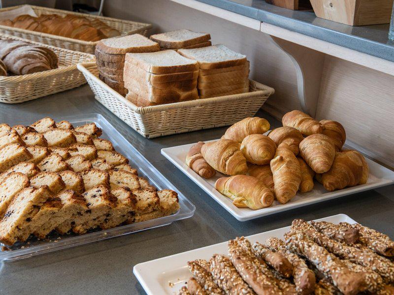 1FA979A96B605F264C2B5E2A6F00EBE5