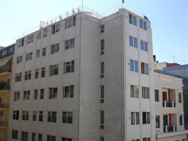 1CDA7D7012B20A9D81F72A912D712A27