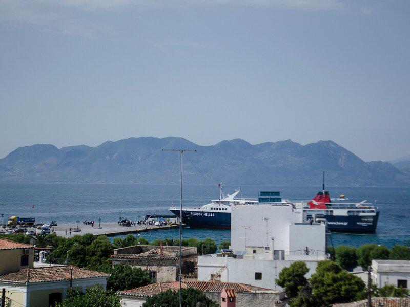 D672C236F58CA4F5882BA9D2EB769DE6