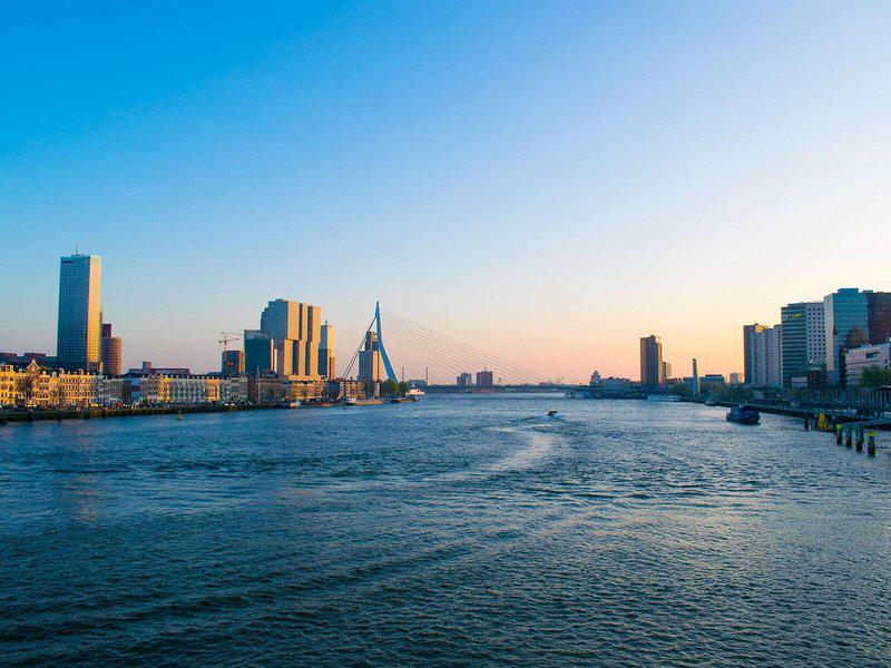 D6A17DDB4E85D99B4754F1372C46E340