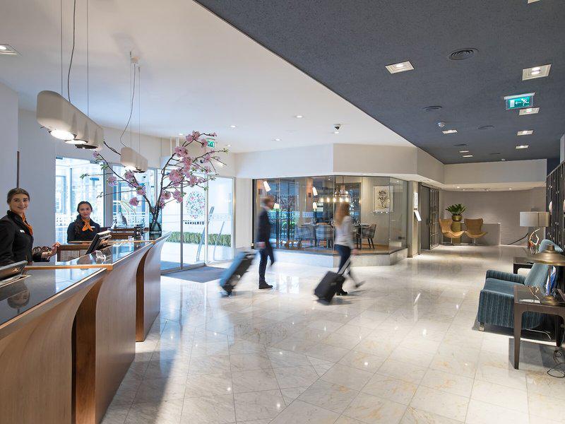 8EBF6DFB3498D562A667C3EAD89901EA