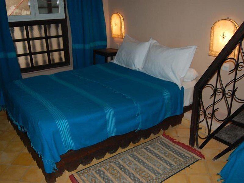 697C32BF32294B2CE3E0A2F8E539D445