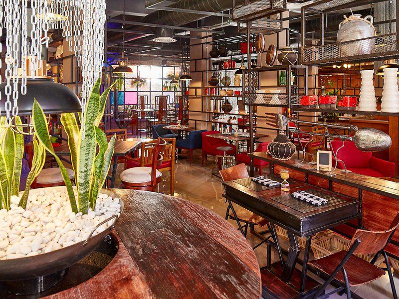 0604FB30B04CA145FFF88F2544A9B23F