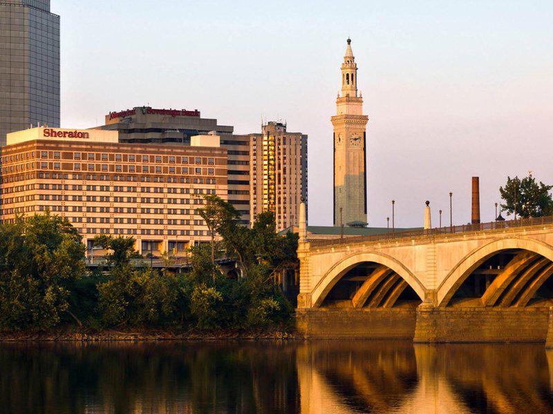 B7C55A7D89B4E39F5A5429CA3C383F7F