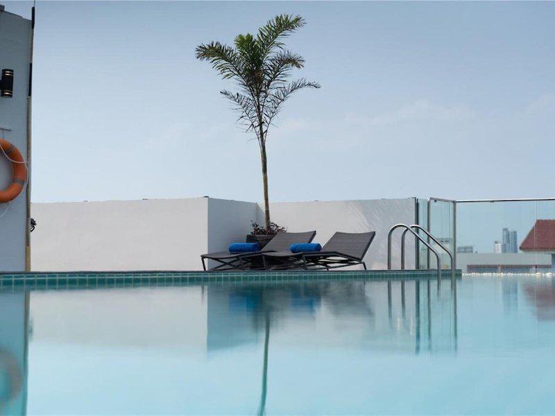 27CA392C9873F11D8C257F92D09C9796