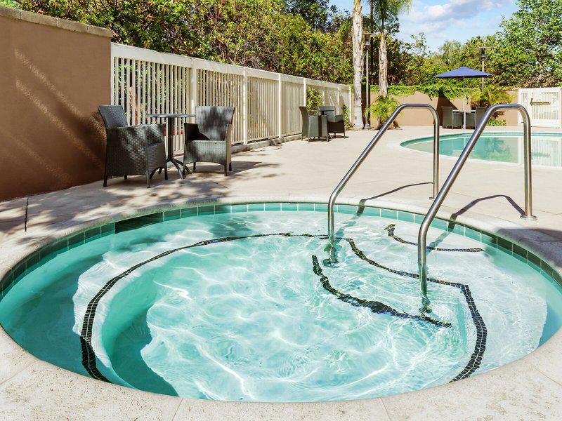 C7FE7DA588B43D4A30AAA232511A0D15