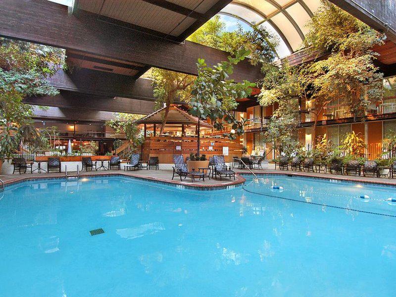 9C419CFE49B51CECE4C5F5B50555274E