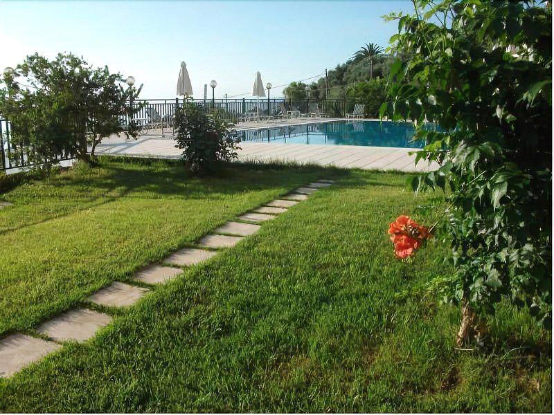 5EBCC34D08B3DC3239227F40CD0EA136