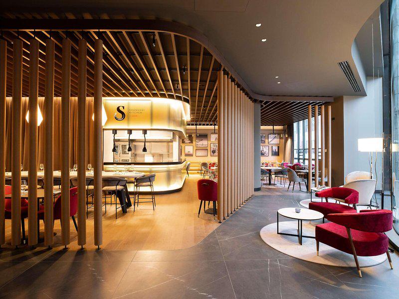 9FEAE1700D05C1335DF3D0E9292A102E