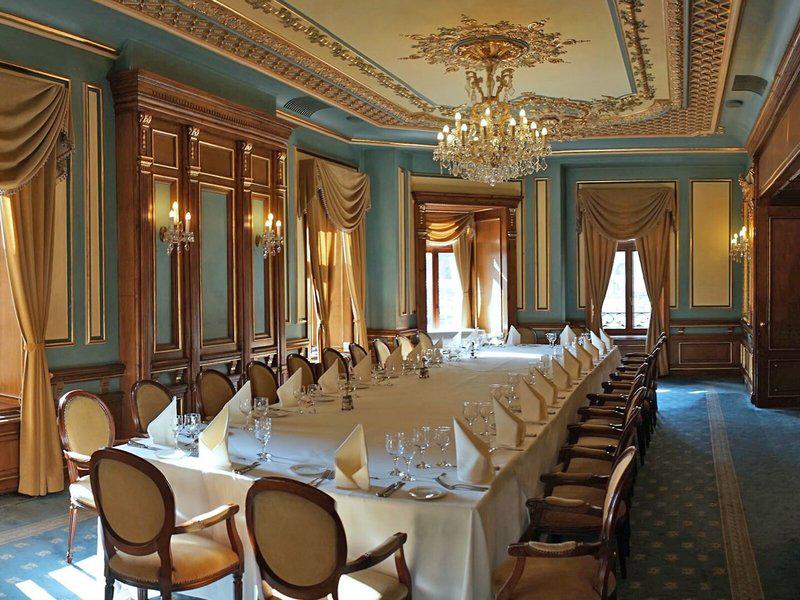 2F1E2D56B6842B20ABA17DD18BC1F447