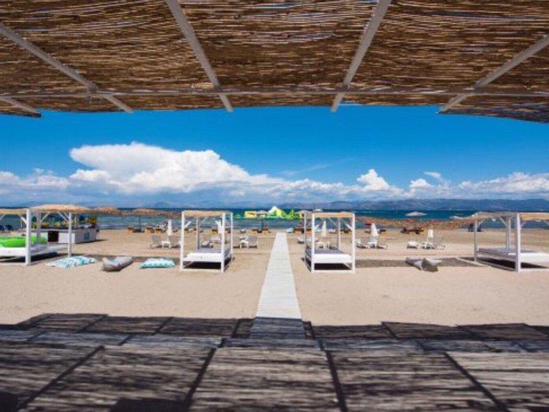 98489CD7A4CBCEF408BE7A7D79D0244C