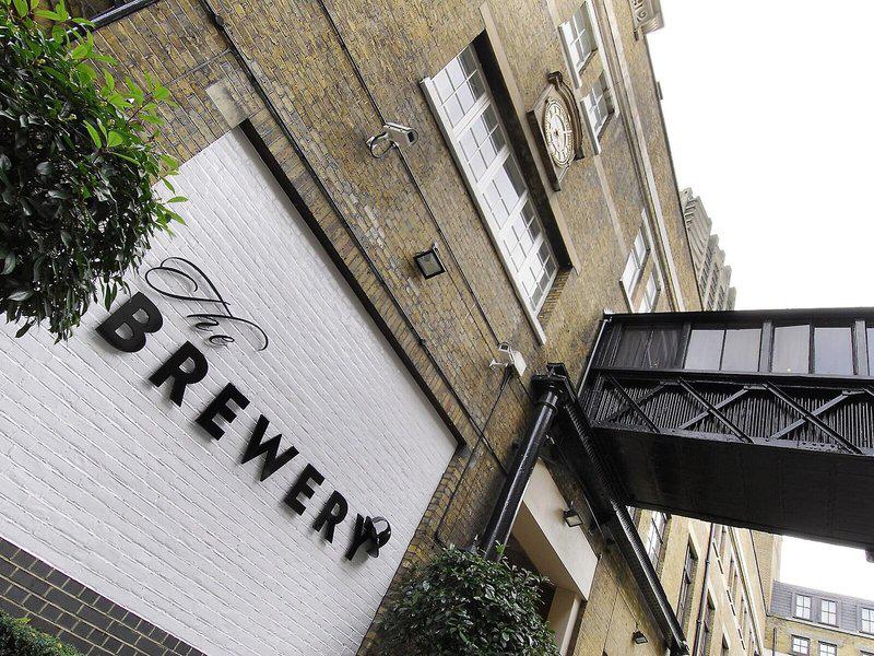 8CB37131BF380DCE9435E0ED4CC653C0