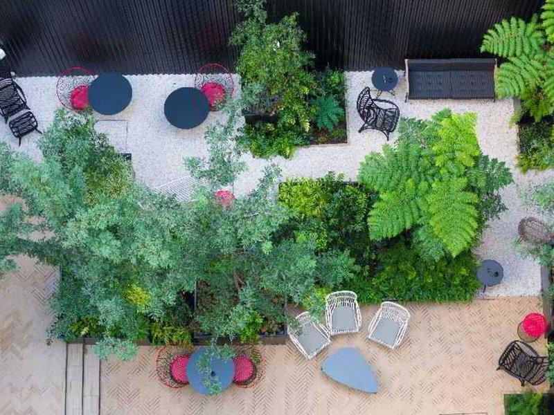 60736AA087D9B2805A620B3F8F6EB953