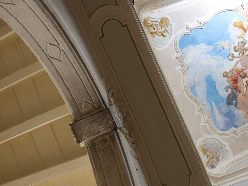 85EBC09DC374165E54FD986DB48E1A84