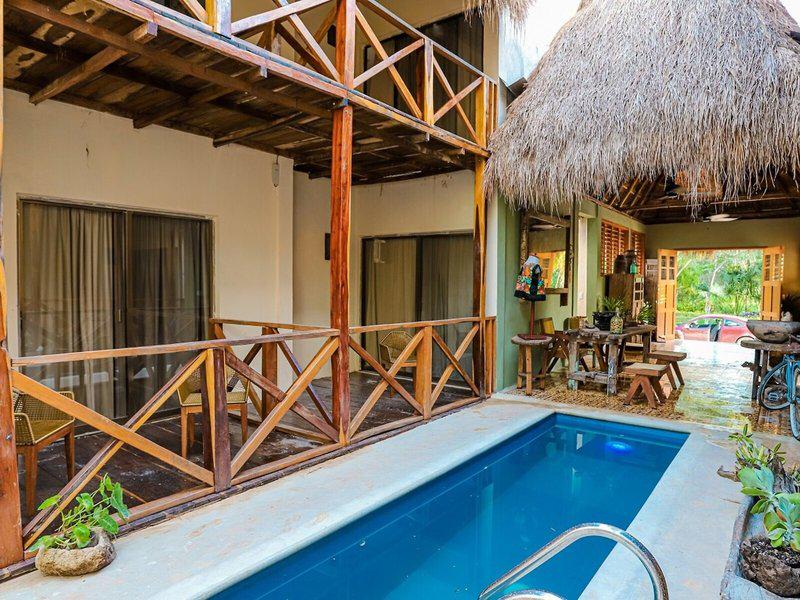 F5E1AAC31E498901CEB2F52225BE12A8