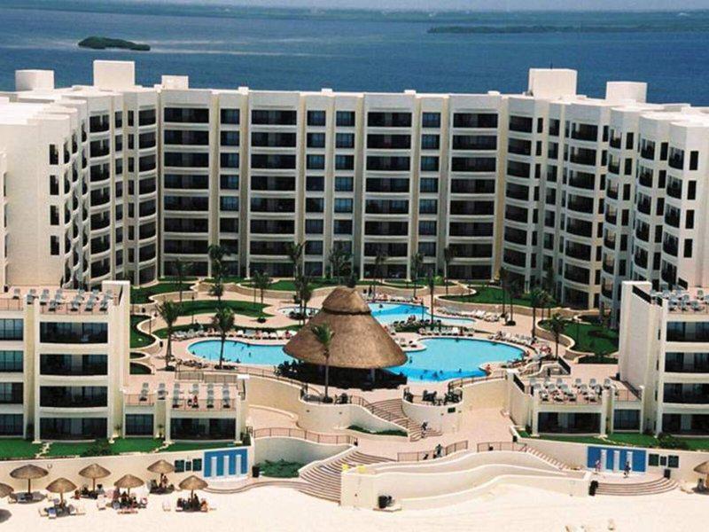 69AE8CD6D9A6A47CF39D3F4BA33C3E65