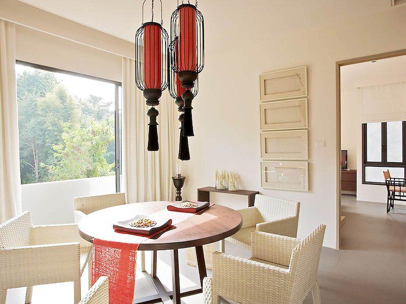 38C78D1C851D2C56BA12E7B943B81C04