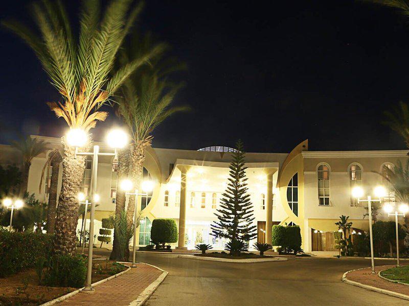 7EEE661F76EF17DD3BB24EE72662AAB8