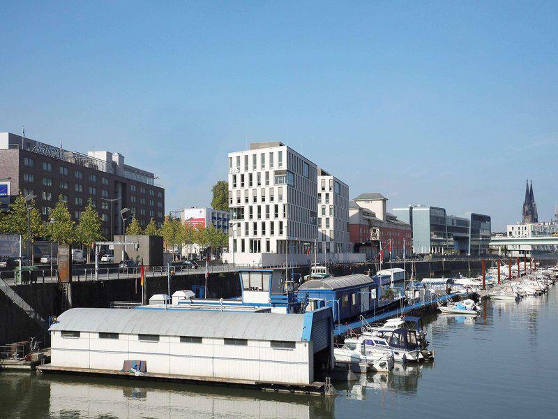 04712BA2633DF75E451EF871D5DFF609