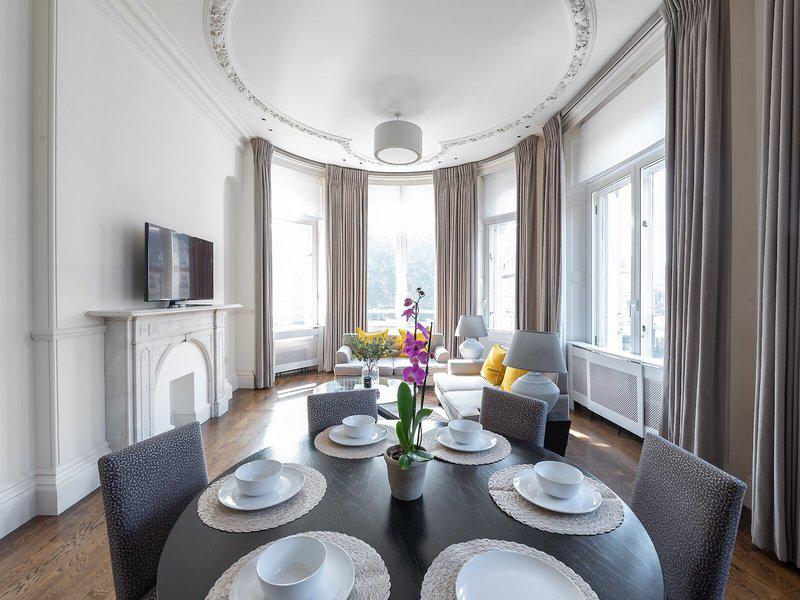 8B6C3E4A5E7542BAF9E82B3F1DF09095