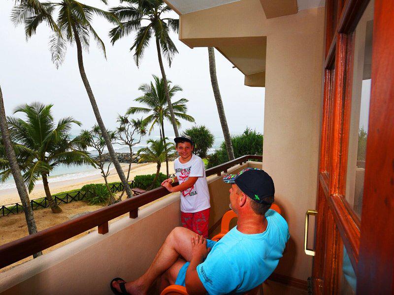 4B8062E6DBD0E7B689A24BC9CE467F0A