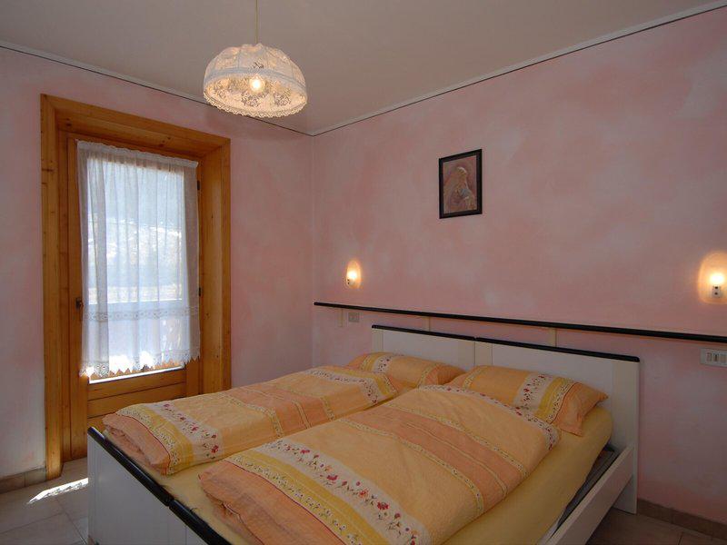 4C0C1557467AACE7579D27A4D39FF5EF