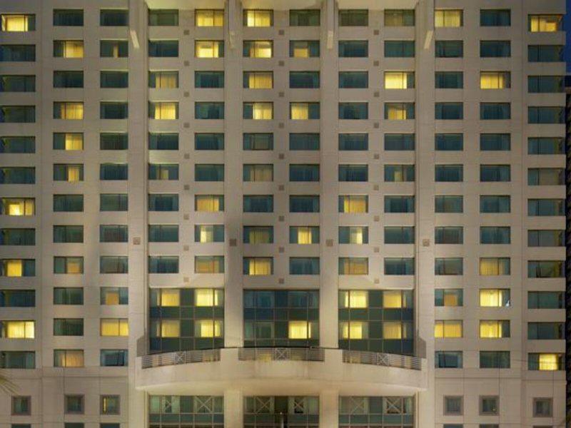 4BFD10B000AE11C5CBD7F88EF1CBAAD8