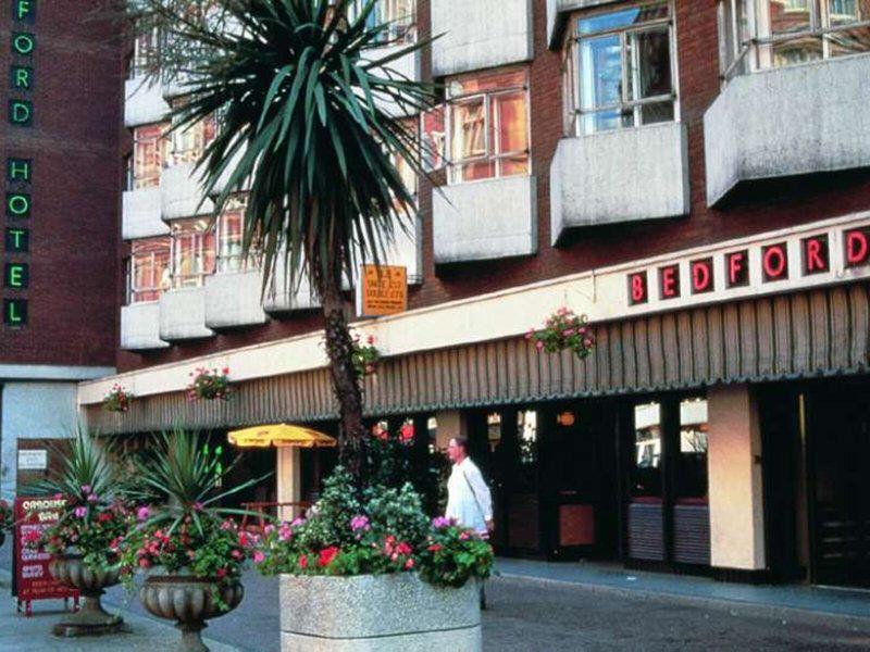 8AE4FFA653D3F079D7D45BB3B57E1208