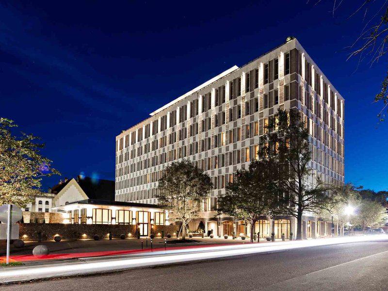 23671B9F67DA50E9483CE4EEC8797CAE