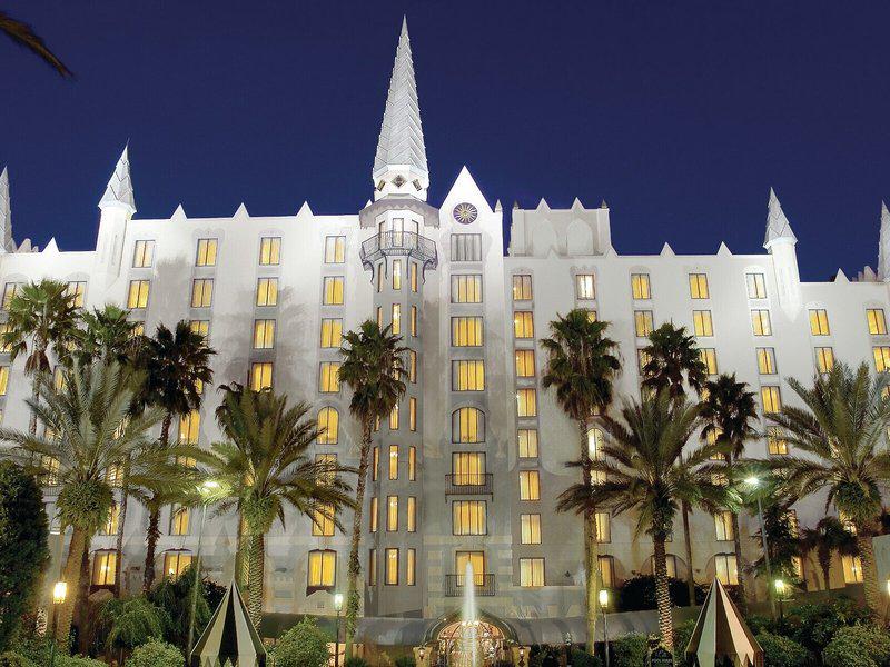 EF77F8365FB242F487628FAC2E2D285E