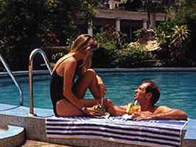 2C25452882CFB66FD6391E3E967FF1DE