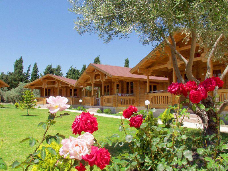 EE6BD7A6615778626FA659F6A2CF715E