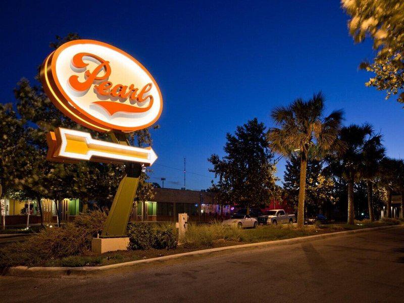 42058997B9BFF4F88FEA2E9B2CE7F5DD