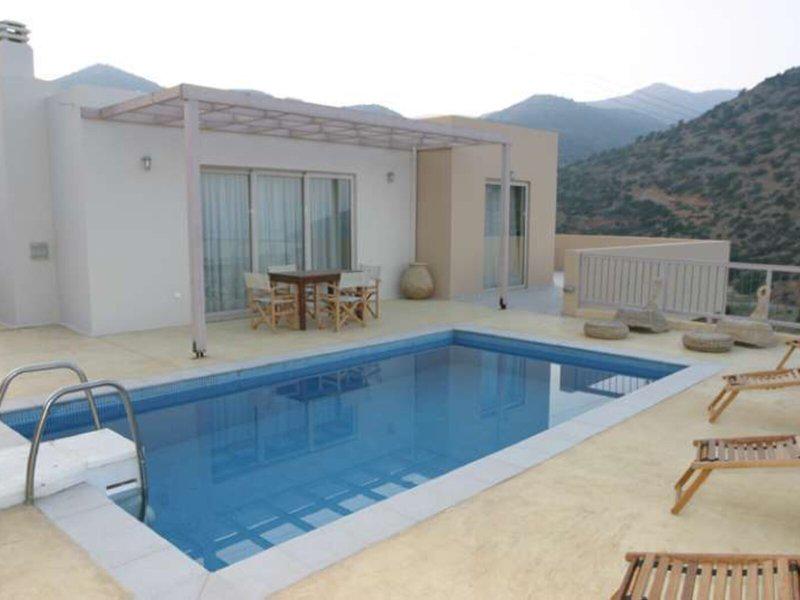 6B34033A3B650321F40667A3E35DC948